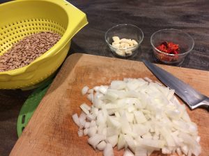 pinto-beans-ingredients