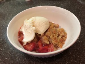 Strawberry Rhubarb Crisp